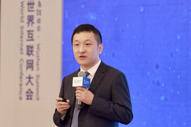 2025乌镇互联网峰会:蚂蚁集团已部署万卡规模国产算力群