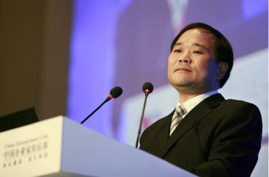 李书福被坑惨了:14亿“输血”极星浮亏50%,吉利全球化梦碎? | 次世代车研所